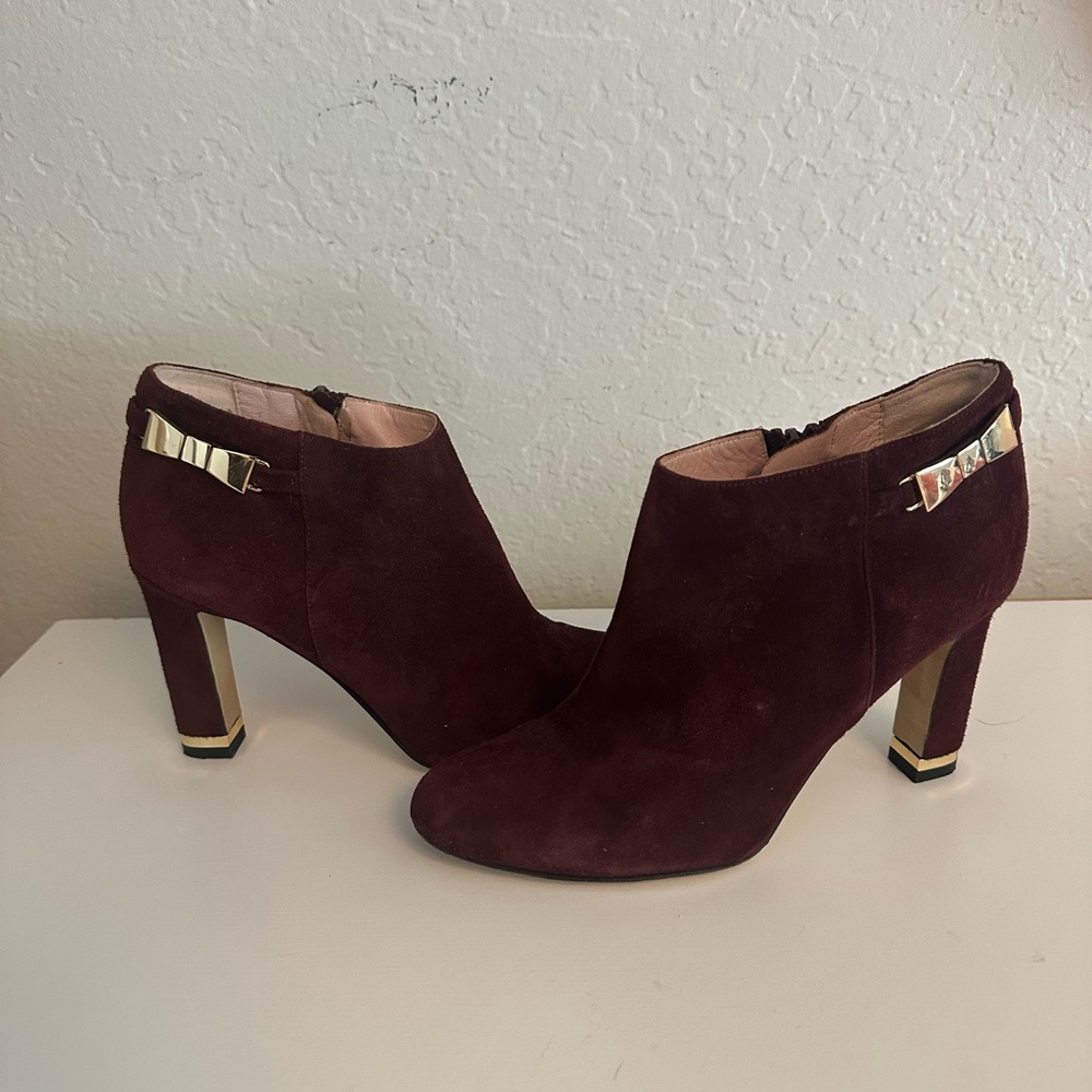 Kate Spade Elegant Burgundy Heeled Ankle Boots